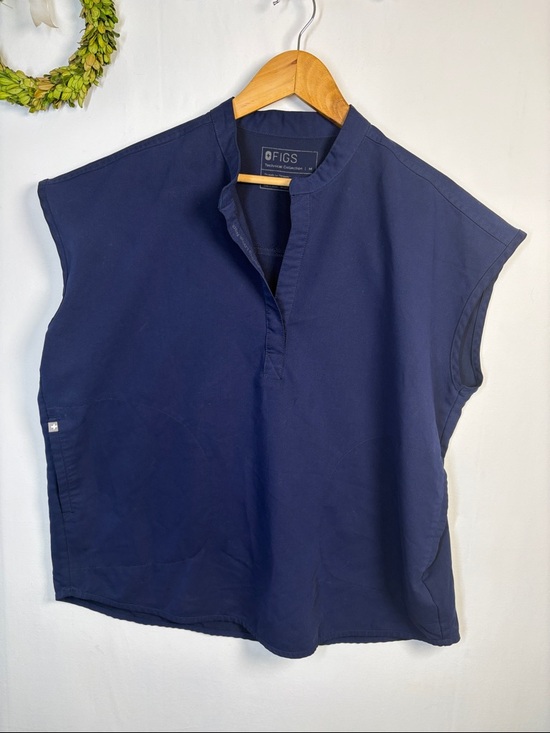 Figs Tops - FIGS Rafaela Oversized Scrub Top XXSW1003 size medium